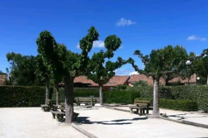 Le Jardin Des Alpilles Villa Eyguières Dış mekan fotoğraf