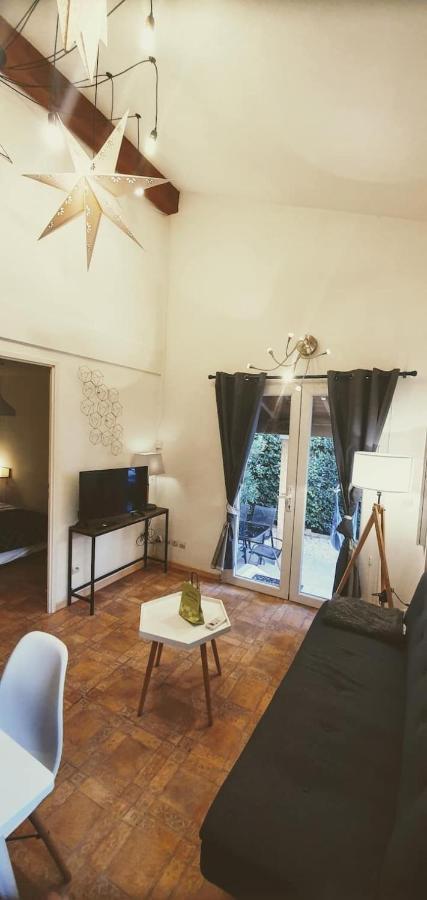Le Jardin Des Alpilles Villa Eyguières Dış mekan fotoğraf